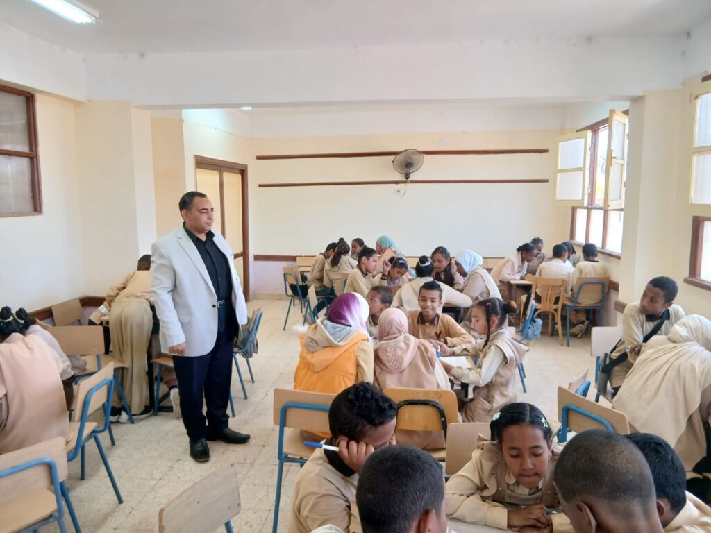 1000225744-1024x768 ✨🏆 انطلاق فعاليات مسابقة أوائل الطلاب للمرحلة الابتدائية بإدارة دراو التعليمية في أجواء احتفالية متميزة 🏆✨