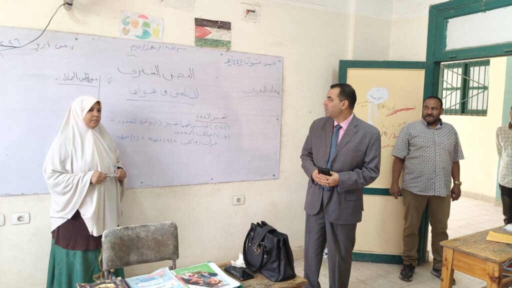 663324363_1390755486414142_634627205560579162_n-1024x576 بالصور ..وكيل الوزارة يتابع ختام امتحانات شهر مارس وانتظام سير العملية التعليمية بعدد من مدارس إدارة أسوان.