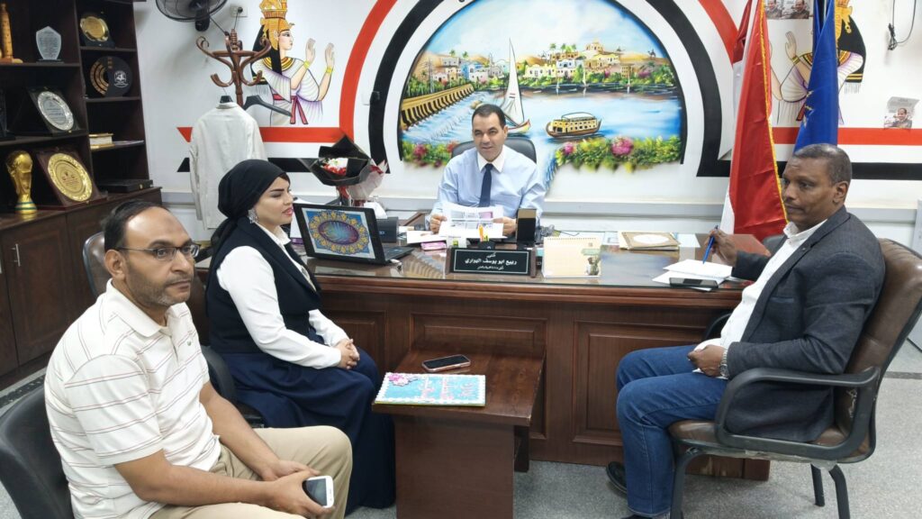 670645104_1394752922681065_3811902035652727036_n-1024x576 وكيل تعليم أسوان يجتمع بمسئولى التخطيط الاستراتيجى لمتابعة خطة العمل داخل الادارة .