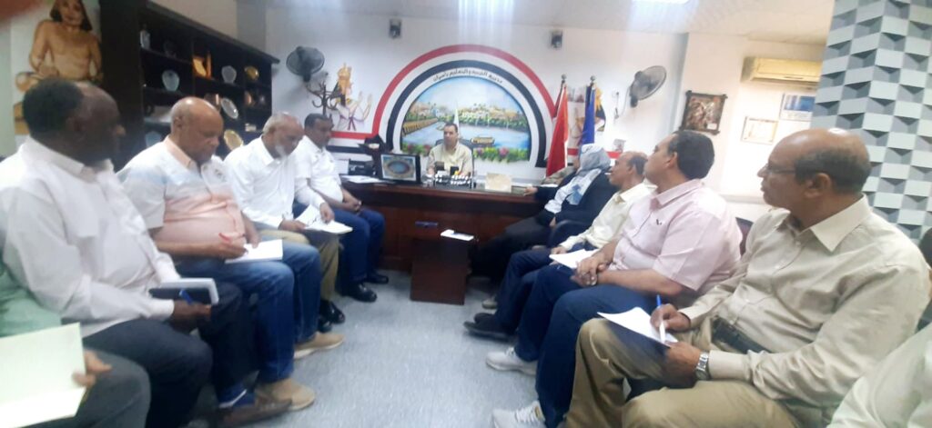 IMG-20260425-WA0018-1024x471 التعليم بأسوان: اجتماع موسع لوكيل الوزارة لرفع درجة الاستعداد للامتحانات ومتابعة الانضباط داخل المدارس