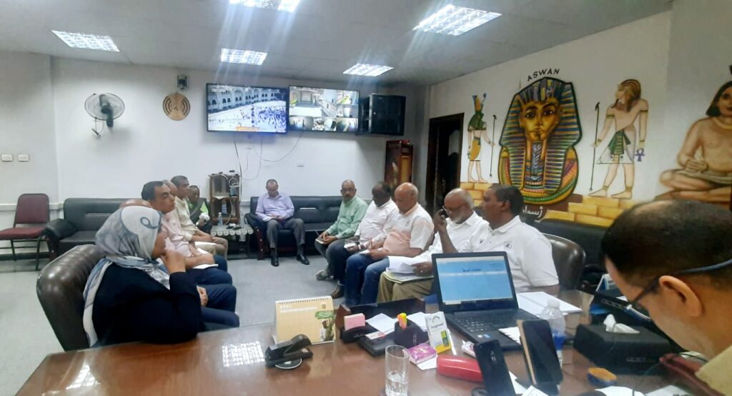 IMG-20260425-WA0019-1024x554 التعليم بأسوان: اجتماع موسع لوكيل الوزارة لرفع درجة الاستعداد للامتحانات ومتابعة الانضباط داخل المدارس