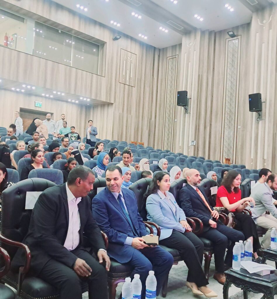 FB_IMG_1784534579739-948x1024 وكيل وزارة التربية والتعليم بأسوان يشهد الحفل الختامي للمرحلة الأولى من برنامج "رواد التعلّم (Matific)" ويؤكد أن التحول الرقمي وجودة التعليم ركيزتان أساسيتان لبناء الإنسان المصري وتحقيق مستهدفات رؤية مصر 2030
