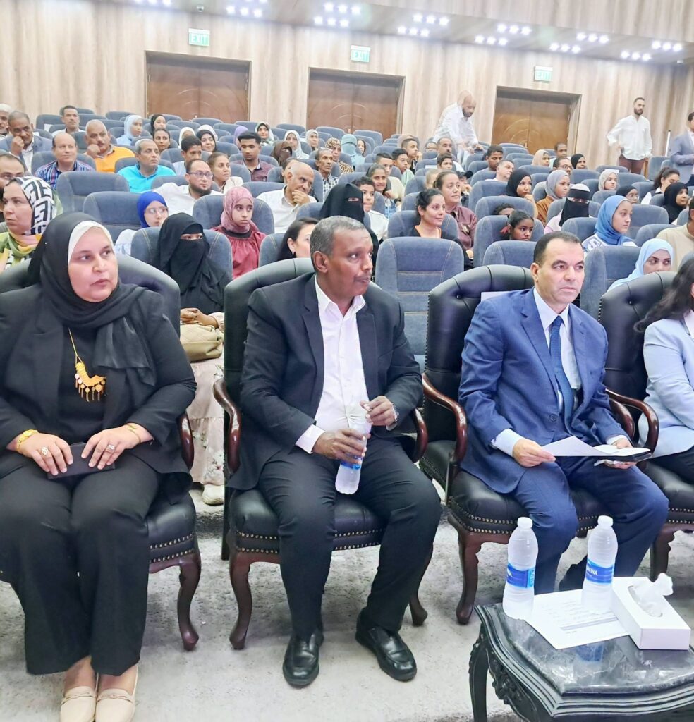FB_IMG_1784534586647-984x1024 وكيل وزارة التربية والتعليم بأسوان يشهد الحفل الختامي للمرحلة الأولى من برنامج "رواد التعلّم (Matific)" ويؤكد أن التحول الرقمي وجودة التعليم ركيزتان أساسيتان لبناء الإنسان المصري وتحقيق مستهدفات رؤية مصر 2030